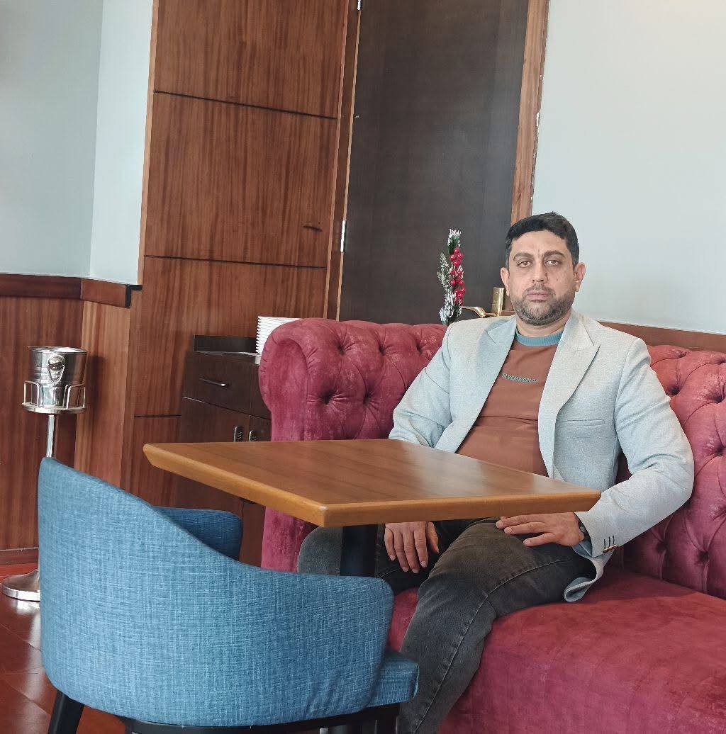 ���� ���_BgWuo